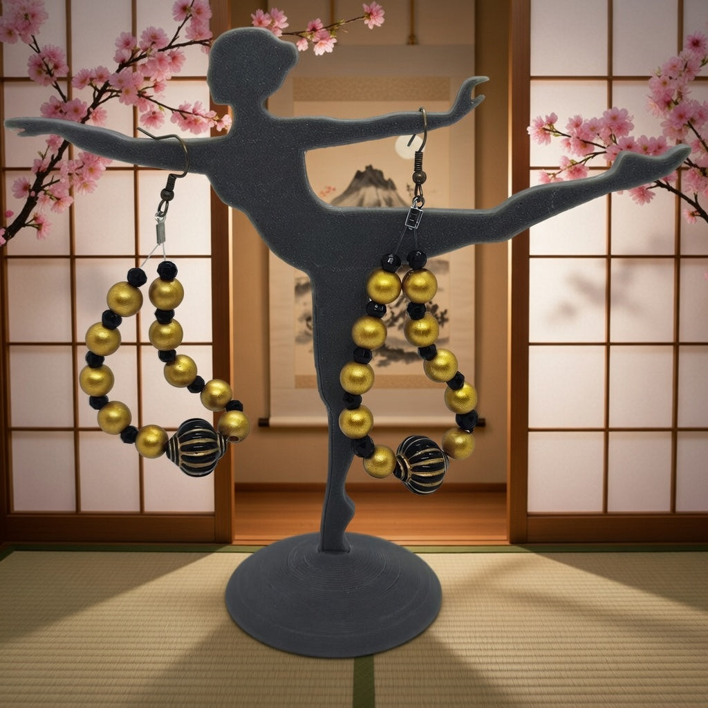 Cercle or, noir sphère japonaise