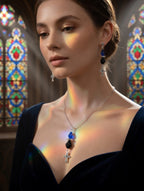 Croix perles noir, bleu marine
