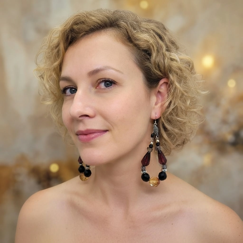 Pendante feuille argent, perles ambre, pierre, noir