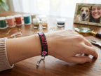 Bracelet perles de rocailles prénom JUSTINNE motif Cœur rose La fée bricole