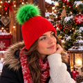Bonnet rouge pompom vert La fée bricole